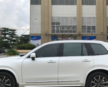 Volvo XC90   AT  2016 - Cần bán Volvo XC90 AT đời 2016, màu trắng, xe nhập như mới