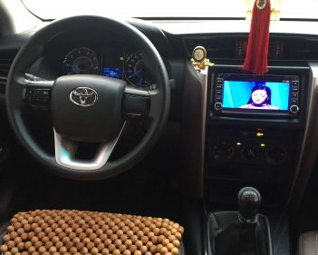 Toyota 4 Runner   2.4 MT  2017 - Cần bán lại xe Toyota 4 Runner 2.4 MT sản xuất 2017, màu bạc, xe nhập