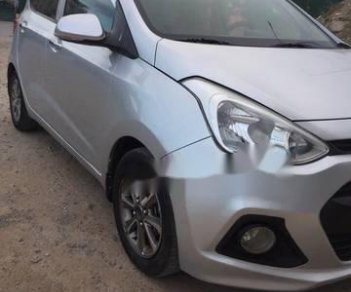 Hyundai i10 1.0 MT 2014 - Bán Hyundai i10 1.0 MT đời 2014, màu bạc số sàn