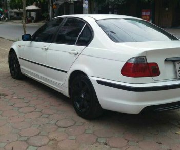 BMW 3 Series 318i  2002 - Bán xe BMW 318i số tự động, sản xuất 2002, màu trắng, chính chủ, giá chỉ 175tr