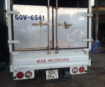 Kia Bongo 2004 - Bán xe tải Kia Bongo 1tấn sản xuất 2004, màu trắng nhập khẩu