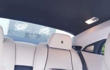 Rolls-Royce Wraith 2016 - Cần bán gấp Rolls-Royce Wraith sản xuất 2016, màu trắng xe nhập