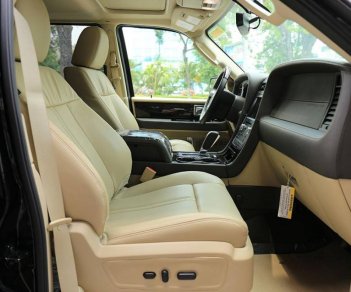 Lincoln Navigator L 2016 - Cần bán xe Lincoln Navigator L đời 2016, màu đen, xe nhập