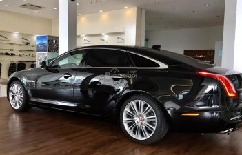 Jaguar XJL 2017 - Bán xe Jaguar XJL đời 2018, màu đen, V6 3.0, giao ngay + khuyến mãi hotline 0932222253