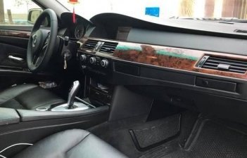 BMW 5 Series  530i  2008 - Bán xe BMW 5 Series 530i 2008, màu đen, nhập khẩu còn mới