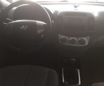 Hyundai Avante 1.6 GDi MT  2015 - Cần bán Hyundai Avante 1.6 GDi MT đời 2015, màu trắng, 410 triệu