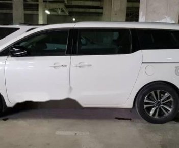 Kia Sedona 2017 - Gia đình bán Kia Sedona 2017, màu trắng  