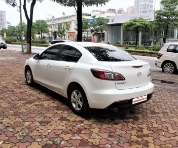 Mazda 3 2011 - Bán Mazda 3 năm sản xuất 2011, màu trắng