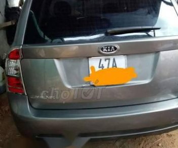 Kia Carens 2010 - Cần bán xe Kia Carens sản xuất 2010, màu bạc còn mới, 308 triệu