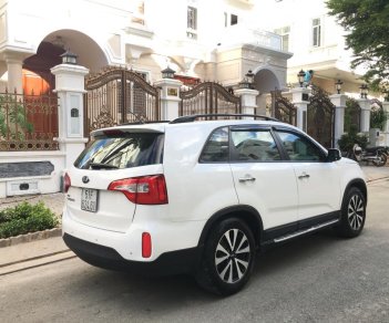 Kia Sorento GATH 2016 - Bán xe Kia Sorento năm 2016 màu trắng, 775 triệu