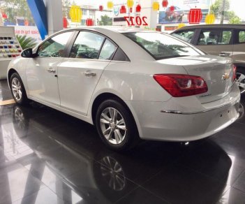 Chevrolet Cruze 2018 - Chevrolet Cruze giảm đến 50 triệu, nhận xe chỉ với 120 triệu trả trước