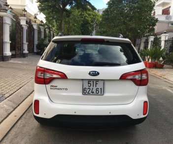 Kia Sorento GATH 2016 - Bán xe Kia Sorento năm 2016 màu trắng, 775 triệu