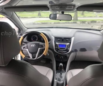 Hyundai Accent 2012 - Bán xe Hyundai Accent sản xuất năm 2012, màu trắng, xe nhập 