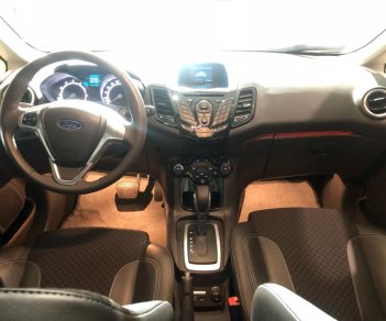 Ford Fiesta 1.5L Sport 2018 - Bán ô tô Ford Fiesta 1.5L Sport đời 2018, trả trước 149 triệu lấy xe ngay