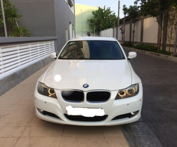 BMW 3 Series 2012 - Cần bán xe BMW 3 Series nâng cấp sản xuất 2012, màu trắng, xe nhập