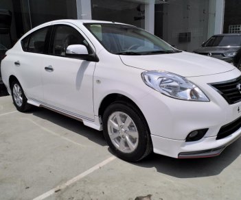 Nissan Sunny XV Premium 2018 - Bán xe Nissan Sunny XV Premium trắng số tự động-LH ngay Mr Hùng: 0906.08.5251 để có giá tốt nhất