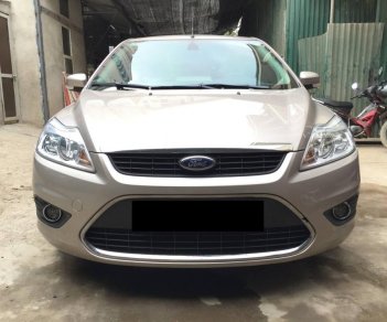 Ford Focus 2.0AT  2012 - Cần bán xe Ford Focus 2.0AT 2012 màu bạc 