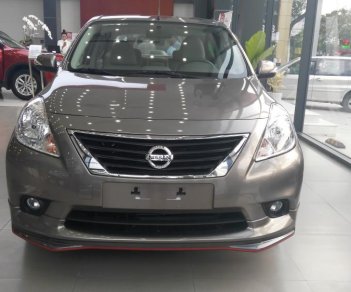 Nissan Sunny XV Premium 2018 - Bán xe Nissan Sunny XV Premium xám số tự động-LH ngay Mr Hùng 0906.08.5251 để có giá tốt nhất