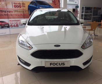 Ford Focus   Trend 2018 - Đại Lý xe Ford tại Lào Cai bán Focus Trend năm 2018, màu trắng, giao ngay, hỗ trợ trả góp LH 0941.921.742