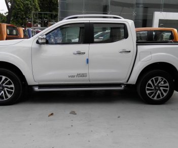 Nissan Navara  VL  2018 - Bán xe Nissan Navara VL trắng 2 cầu tự động. LH ngay: 0906.08.5251- Mr Hùng để được tư vấn với giá tốt nhất