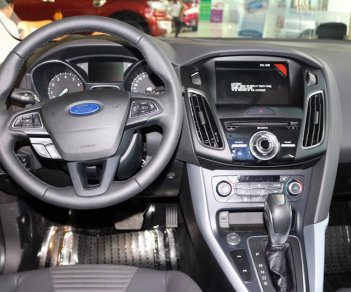 Ford Focus Trend 2018 - Bán Ford Focus phiên bản năm 2018 liên hệ ngay số: 0935.389.404 - Đà Nẵng Ford