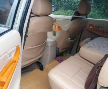 Toyota Innova 2009 - Cần bán lại xe Toyota Innova đời 2009, màu bạc, giá chỉ 258 triệu