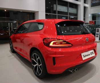 Volkswagen Scirocco GTS 2017 - Bán Volkswagen Scirocco GTS thể thao 2 cửa, màu đỏ, nhập khẩu chính hãng, hotline 0938017717