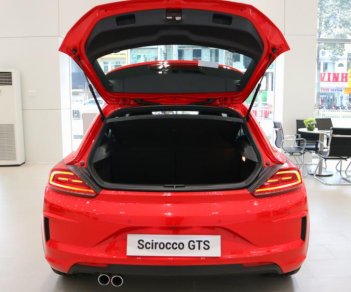 Volkswagen Scirocco GTS 2017 - Bán Volkswagen Scirocco GTS thể thao 2 cửa, màu đỏ, nhập khẩu chính hãng, hotline 0938017717