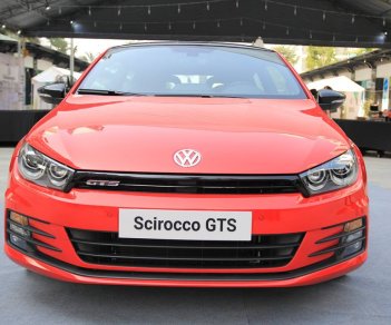 Volkswagen Scirocco GTS 2017 - Bán Volkswagen Scirocco GTS thể thao 2 cửa, màu đỏ, nhập khẩu chính hãng, hotline 0938017717