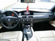 BMW 5 Series 530i 2009 - Bán BMW 5 Series đời 2009, màu trắng, xe nhập, 590 triệu