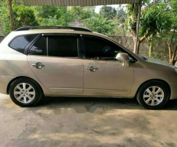 Kia Carens 2010 - Bán xe Kia Carens 2010, màu vàng cát