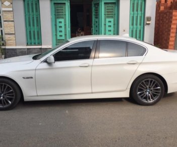 BMW 5 Series 528i 2010 - Bán xe BMW 528i năm 2010, màu trắng