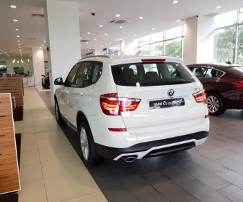 BMW X3 XDrive20i 2017 - Bán BMW X3 đời 2017 màu trắng chính hãng, giá 1 tỷ 999 triệu, nhập khẩu mới 100%