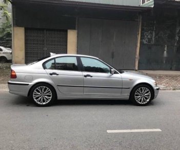 BMW 3 Series  318i 2003 - Bán BMW 3 Series 318i 2003, màu bạc