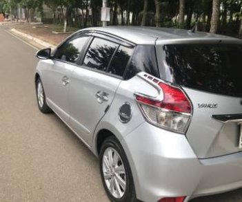 Toyota Yaris 2014 - Bán ô tô Toyota Yaris sản xuất năm 2014, màu bạc 