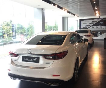 Mazda 6 2.0 Premium F/L 2018 - Nha Trang bán xe Mazda 6 2.0 PRE F/L đủ màu, giao ngay 0938.807.843