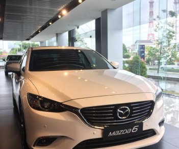 Mazda 6 2.0 Premium F/L 2018 - Nha Trang bán xe Mazda 6 2.0 PRE F/L đủ màu, giao ngay 0938.807.843