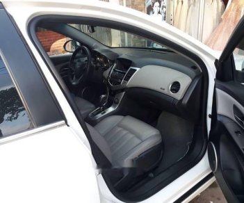 Chevrolet Cruze 1.8LTZ  2015 - Bán Chevrolet Cruze 1.8LTZ đời 2015, màu trắng