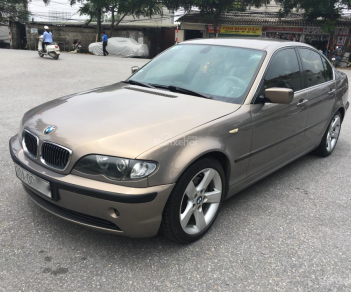 BMW 3 Series 325i 2004 - Cần bán lại xe BMW 3 Series năm 2004, giá 275 triệu