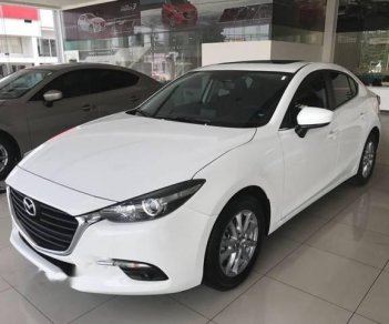 Mazda 3 2018 - Bán xe Mazda 3 năm sản xuất 2018, màu trắng, 658 triệu