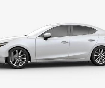 Mazda 3 2018 - Bán xe Mazda 3 năm sản xuất 2018, màu trắng, 658 triệu