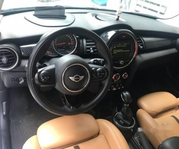 Mini Cooper 2015 - Cần bán Mini Cooper sản xuất 2015, màu trắng, nhập khẩu như mới