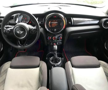 Mini Cooper S 2015 - Mình cần bán Mini cooper 2015 tự động màu xanh nóc đỏ, nhập Anh