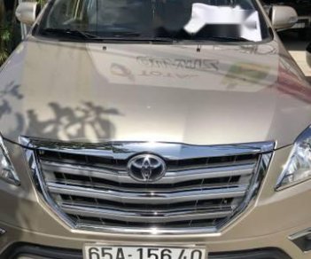 Toyota Innova 2014 - Cần bán xe Toyota Innova sản xuất năm 2014, màu bạc chính chủ