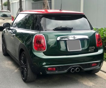 Mini Cooper S 2015 - Mình cần bán Mini cooper 2015 tự động màu xanh nóc đỏ, nhập Anh