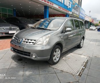 Nissan Grand livina 2011 - Bán Nissan Grand Livina năm 2011, màu xám (ghi), 335tr