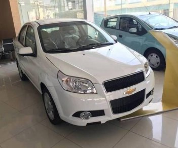 Chevrolet Aveo LT 2018 - Bán ô tô Chevrolet Aveo LT sản xuất 2018, màu trắng, giá 385tr