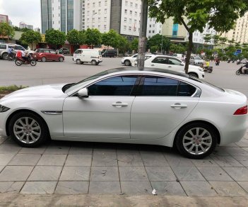 Jaguar XE 2.0T 2015 - Bán Jaguar XE 2.0T, sản xuất 2015, đăng ký 2016, nhập nguyên chiếc tại Anh