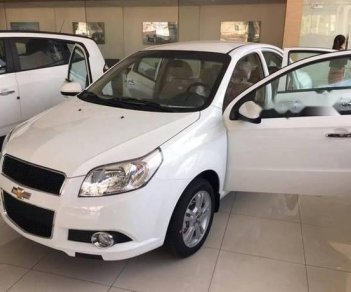 Chevrolet Aveo LT 2018 - Bán ô tô Chevrolet Aveo LT sản xuất 2018, màu trắng, giá 385tr