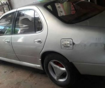 Nissan Bluebird   1993 - Bán Nissan Bluebird sản xuất năm 1993, màu bạc